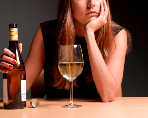 Анонимное лечение женского алкоголизма в Южно-Сухокумске